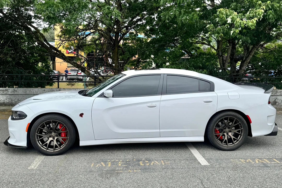2017 Dodge Charger SRT Hellcat 7th Gen - Image 3 of 31