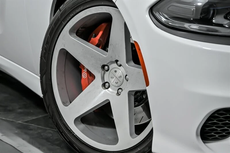 2017 Dodge Charger SRT Hellcat 7th Gen - Image 3 of 12