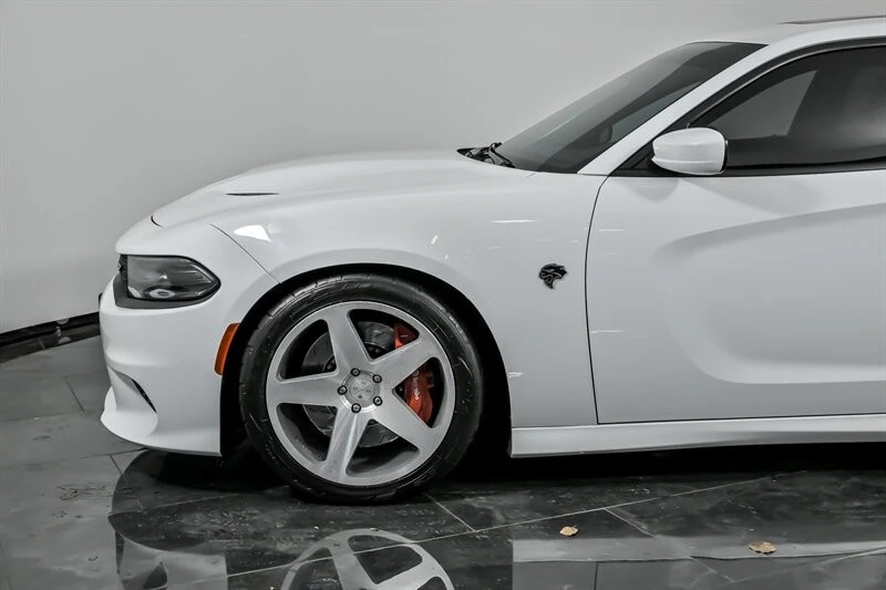 2017 Dodge Charger SRT Hellcat 7th Gen - Image 6 of 12