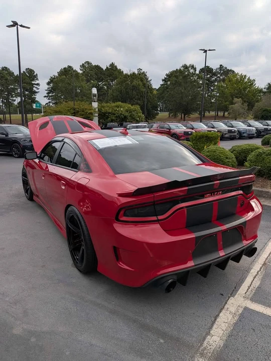 2017 Dodge Charger SRT Hellcat 7th Gen - Image 3 of 9