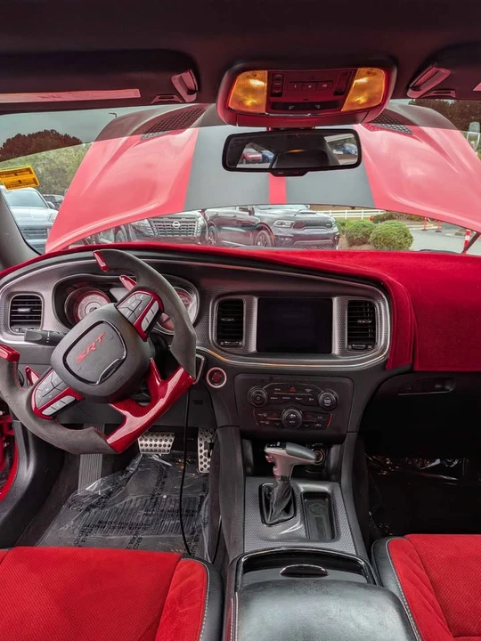2017 Dodge Charger SRT Hellcat 7th Gen - Image 9 of 9
