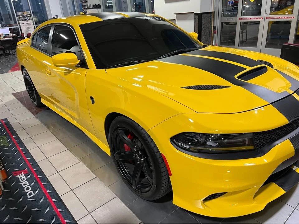 2017 Dodge Charger SRT Hellcat 7th Gen - Image 3 of 15