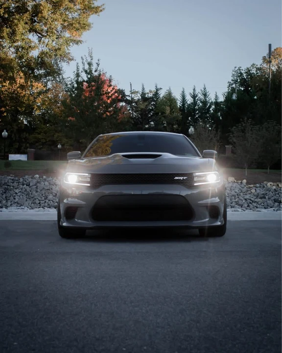 2017 Dodge Charger SRT Hellcat 7th Gen - Image 2 of 11