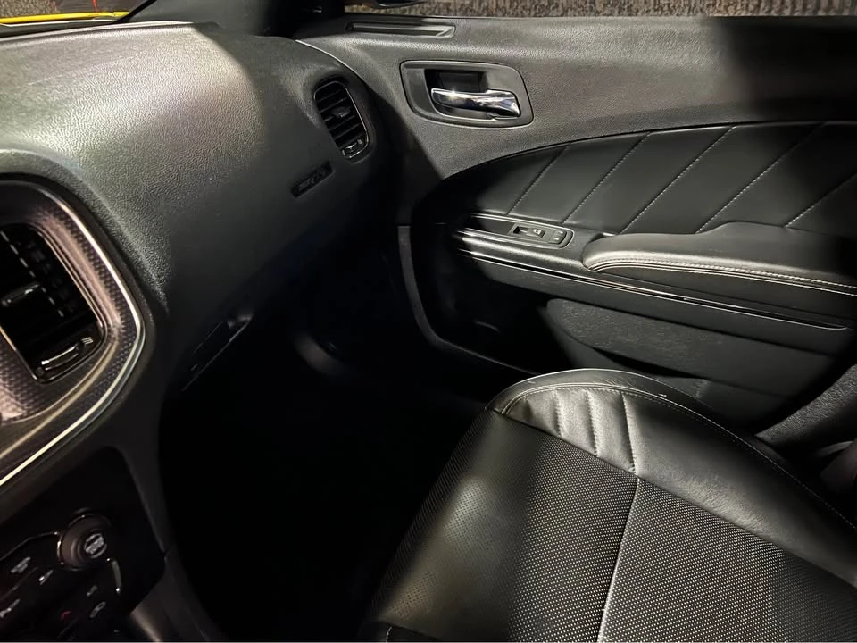 2017 Dodge Charger SRT Hellcat 7th Gen - Image 10 of 15