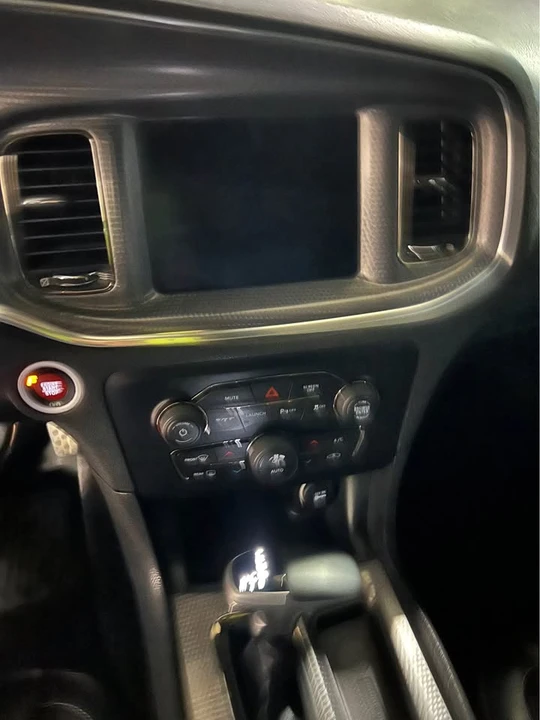 2017 Dodge Charger SRT Hellcat 7th Gen - Image 9 of 15