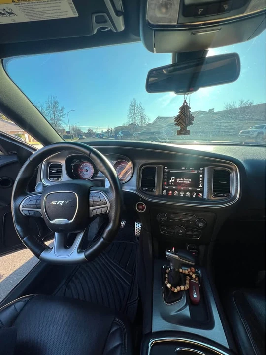 2017 Dodge Charger SRT Hellcat 7th Gen - Image 7 of 9