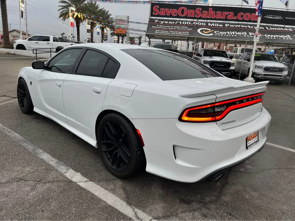 2017 Dodge Charger SRT Hellcat 7th Gen - Image 3 of 12