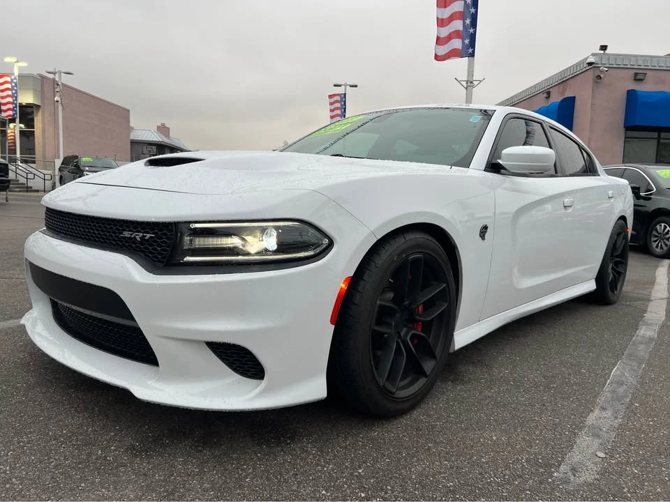 2017 Dodge Charger SRT Hellcat 7th Gen - Image 2 of 12
