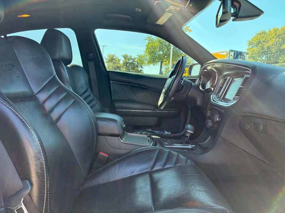 2017 Dodge Charger SRT Hellcat 7th Gen - Image 6 of 12