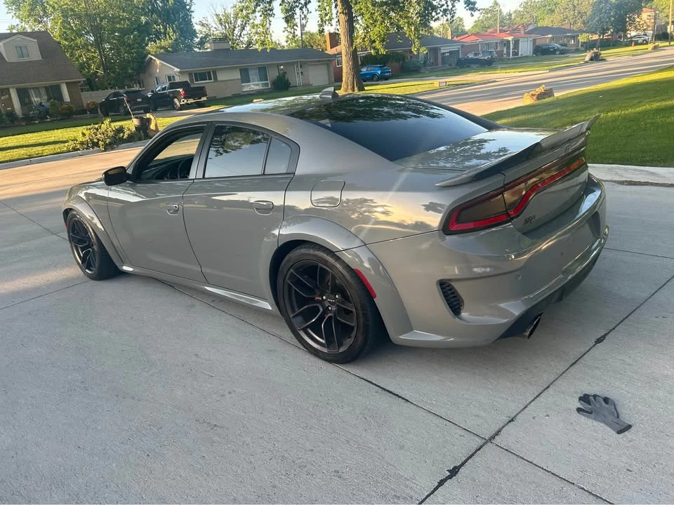 2017 Dodge Charger SRT Hellcat 7th Gen - Image 4 of 9