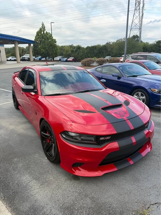 2017 Dodge Charger SRT Hellcat 7th Gen - Image 2 of 6