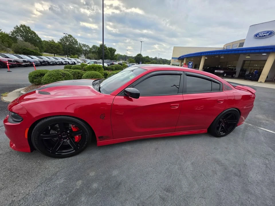 2017 Dodge Charger SRT Hellcat 7th Gen - Image 4 of 8