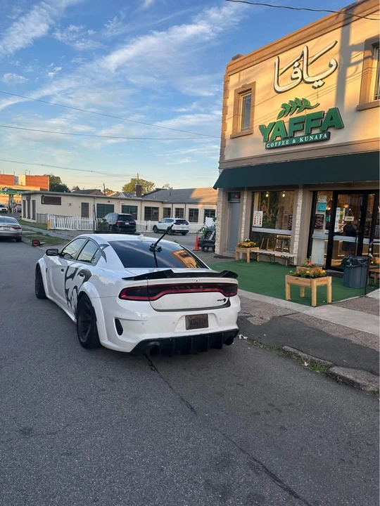 2017 Dodge Charger SRT Hellcat 7th Gen - Image 3 of 7