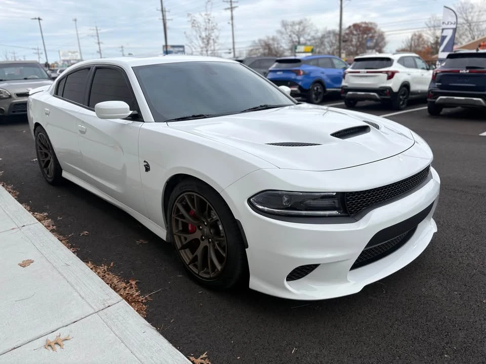 2017 Dodge Charger SRT Hellcat 7th Gen - Image 4 of 15