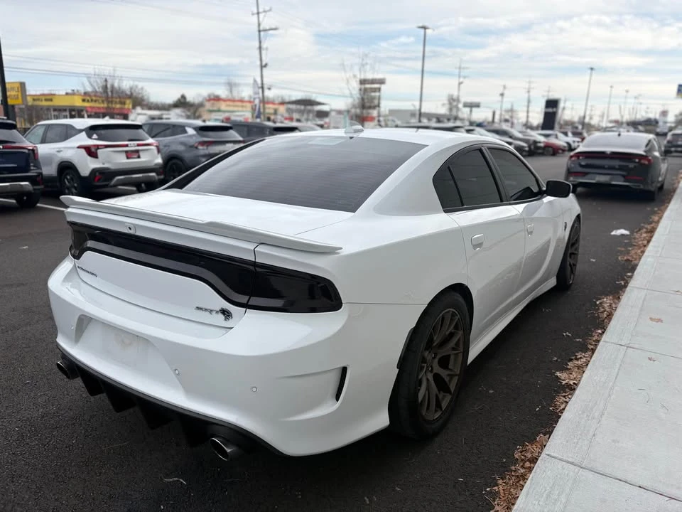 2017 Dodge Charger SRT Hellcat 7th Gen - Image 8 of 15