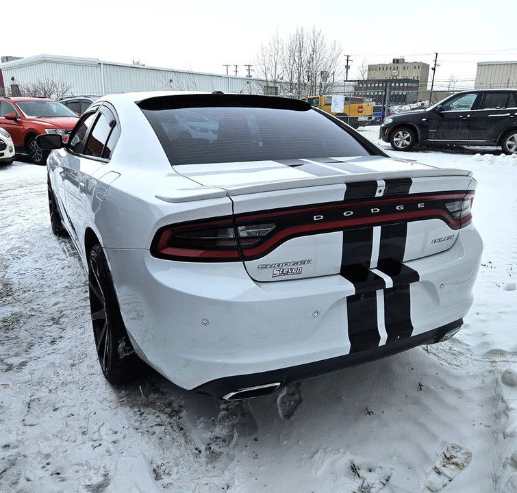 2017 Dodge Charger 7th Gen - Image 2 of 8