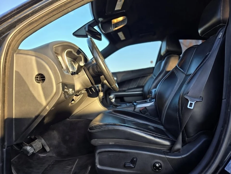 2017 Dodge Charger 7th Gen - Image 2 of 20