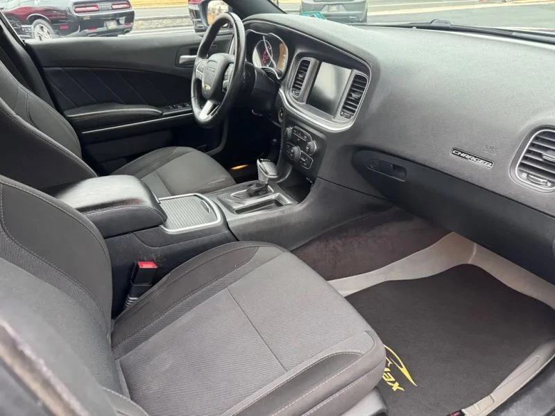 2017 Dodge Charger 7th Gen - Image 8 of 11