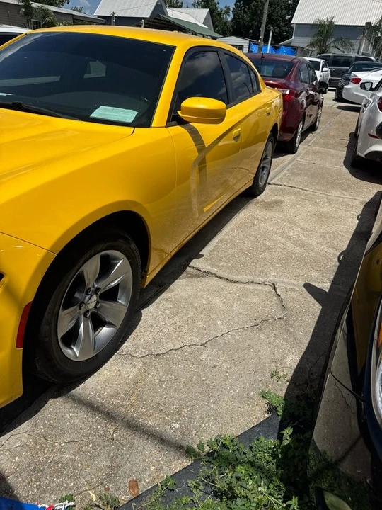 2017 Dodge Charger 7th Gen - Image 2 of 7