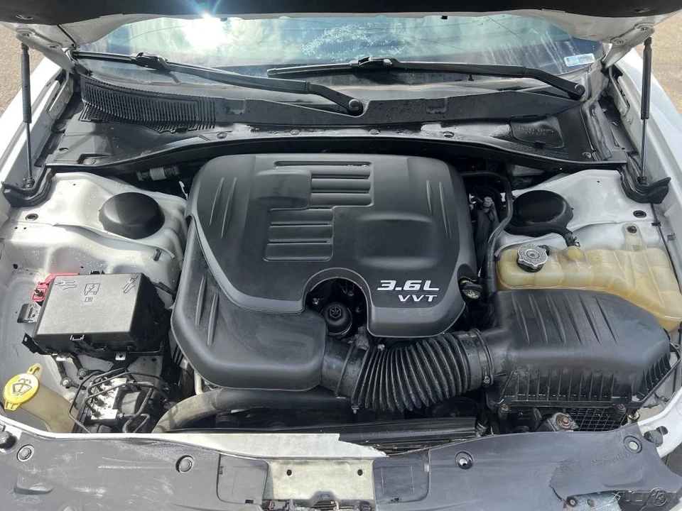 2017 Dodge Charger 7th Gen - Image 6 of 12