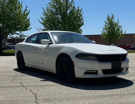 2017 Dodge Charger SXT 4dr Sedan