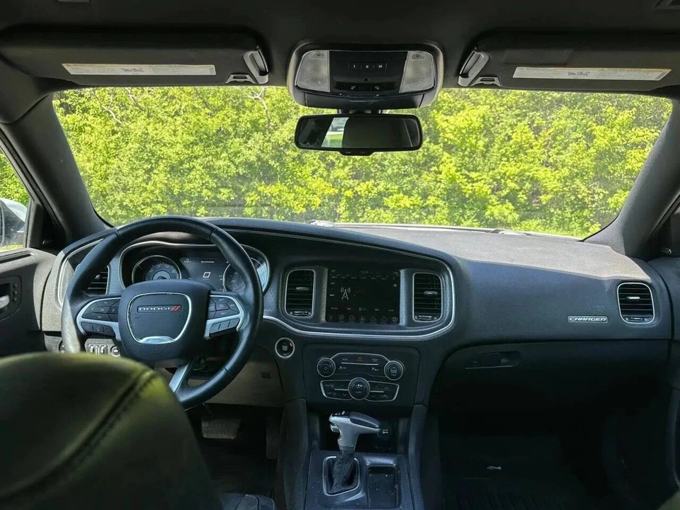 2017 Dodge Charger 7th Gen - Image 10 of 11