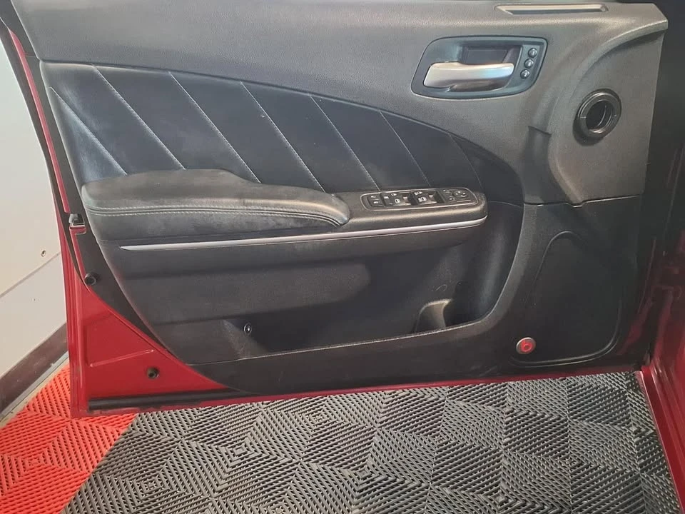2017 Dodge Charger 7th Gen - Image 15 of 20