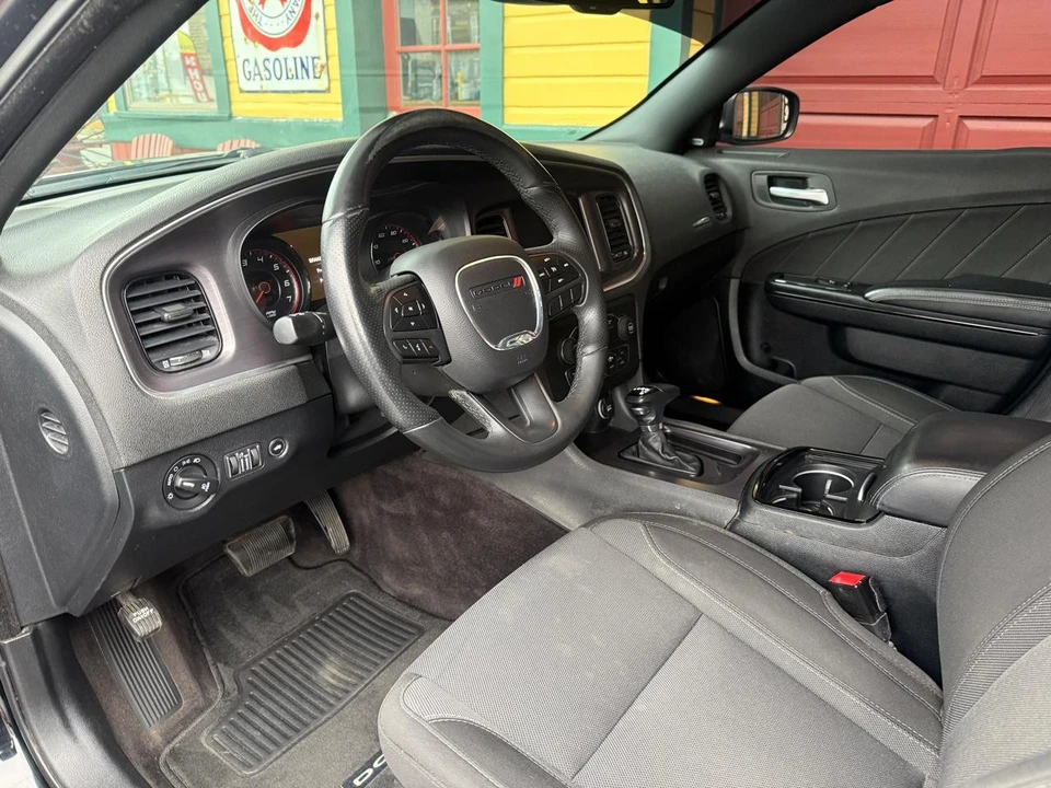 2017 Dodge Charger 7th Gen - Image 11 of 12