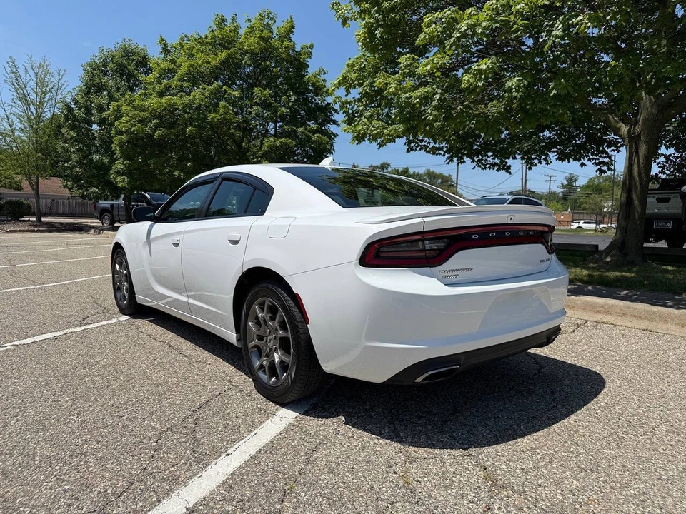 2017 Dodge Charger 7th Gen - Image 6 of 31