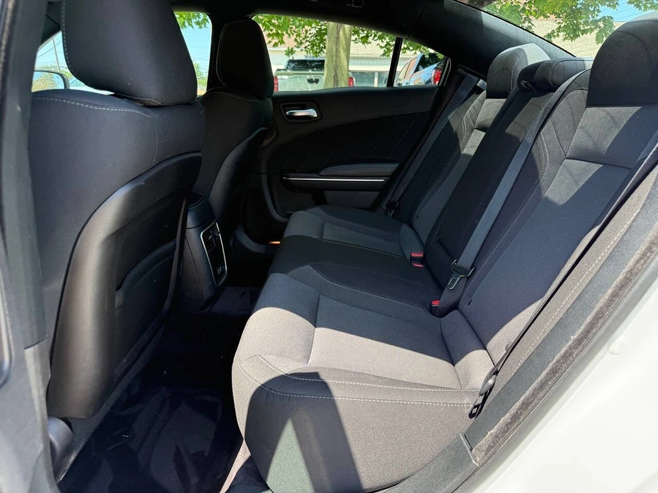 2017 Dodge Charger 7th Gen - Image 31 of 31