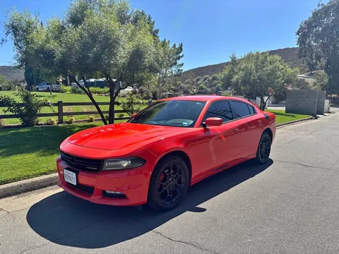 2017 Dodge Charger SXT AWD Premium All Pine Package
