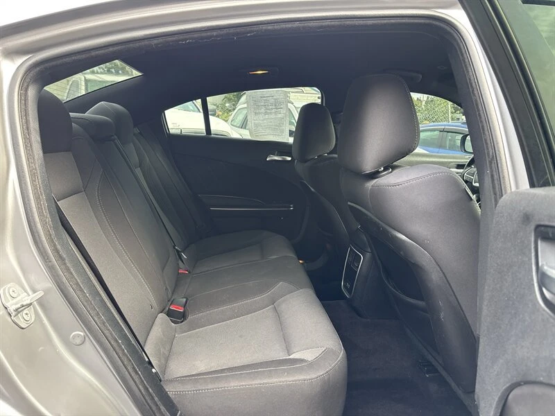 2017 Dodge Charger 7th Gen - Image 15 of 20