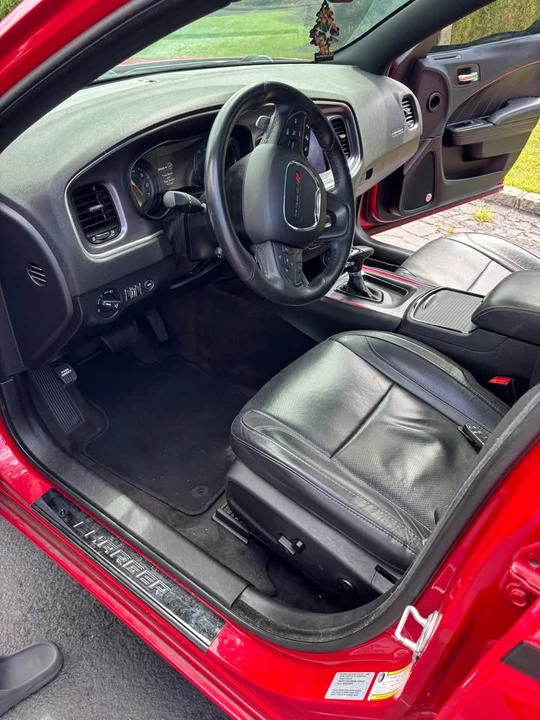 2017 Dodge Charger 7th Gen - Image 7 of 7