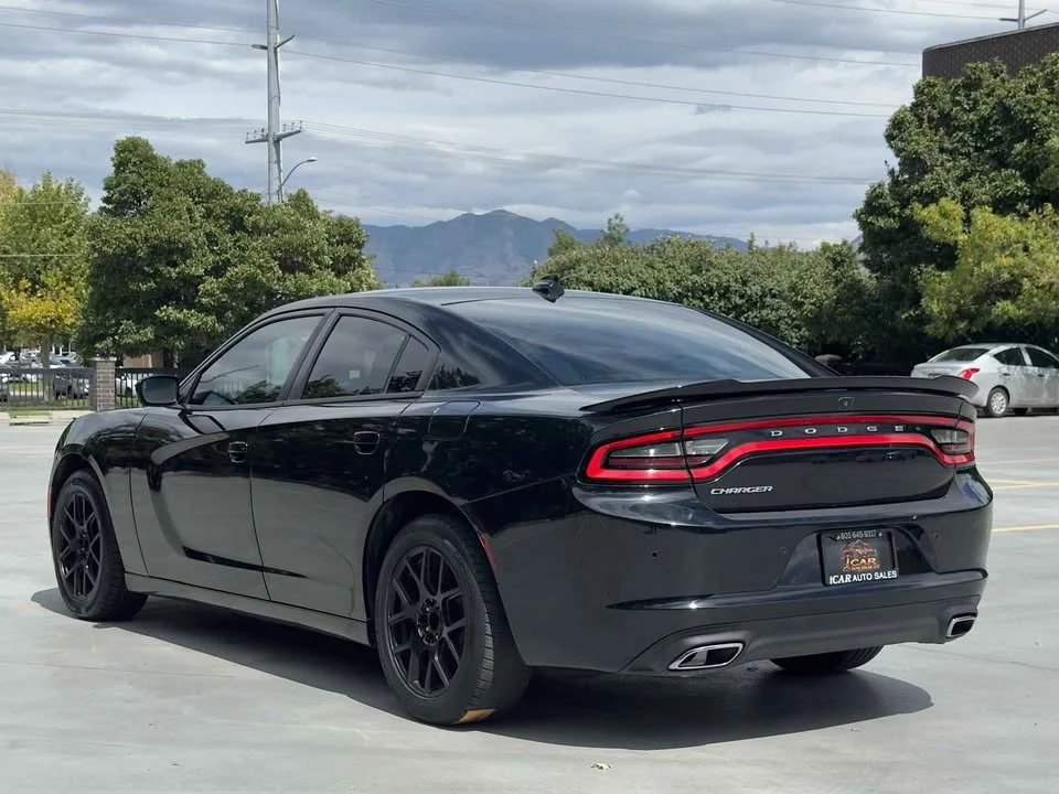 2017 Dodge Charger 7th Gen - Image 10 of 12