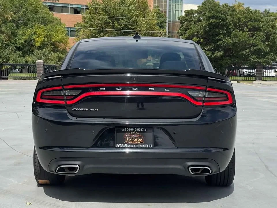 2017 Dodge Charger 7th Gen - Image 11 of 12