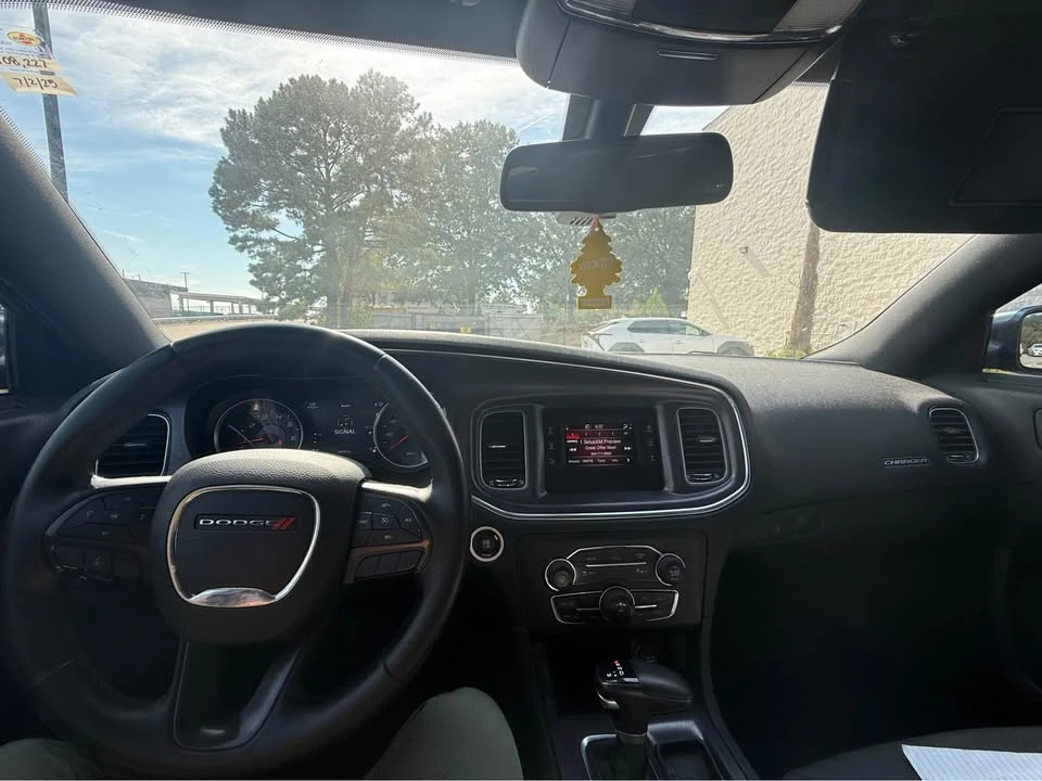 2017 Dodge Charger 7th Gen - Image 9 of 16