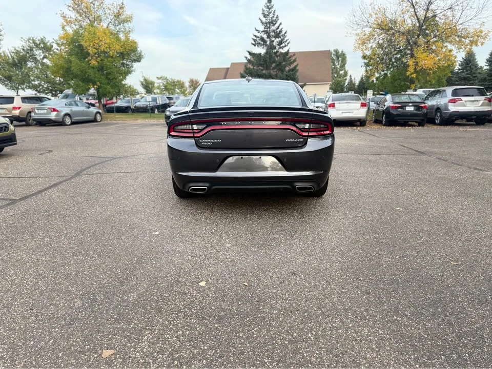 2017 Dodge Charger 7th Gen - Image 6 of 18