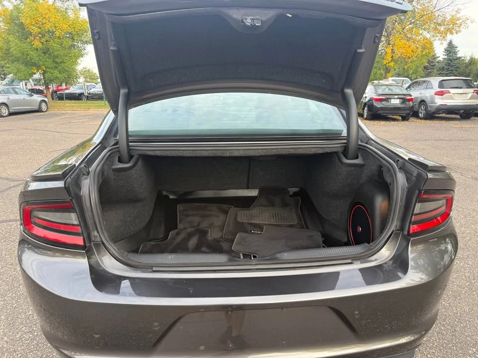 2017 Dodge Charger 7th Gen - Image 11 of 18