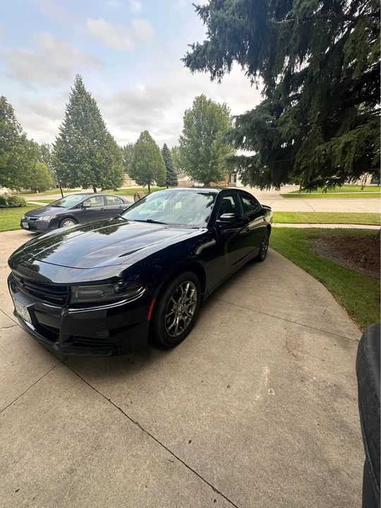2017 Dodge Charger 7th Gen - Image 2 of 7