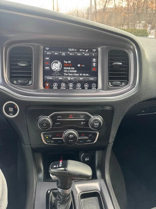 2017 Dodge Charger 7th Gen - Image 10 of 17
