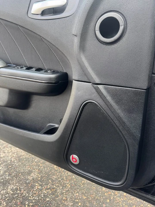 2017 Dodge Charger 7th Gen - Image 12 of 17