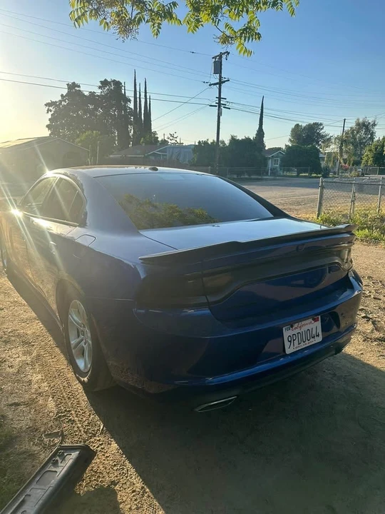 2017 Dodge Charger - Image 5 of 7