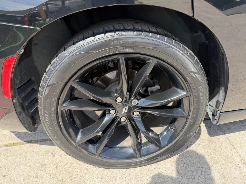 2017 Dodge Charger 7th Gen - Image 9 of 20