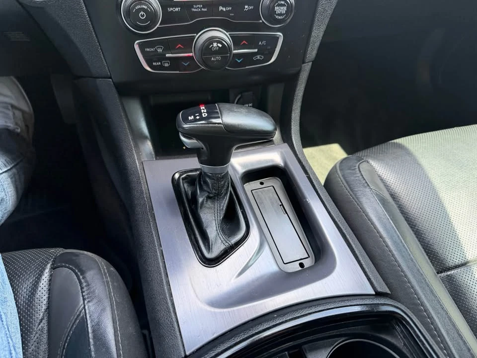 2017 Dodge Charger 7th Gen - Image 13 of 20