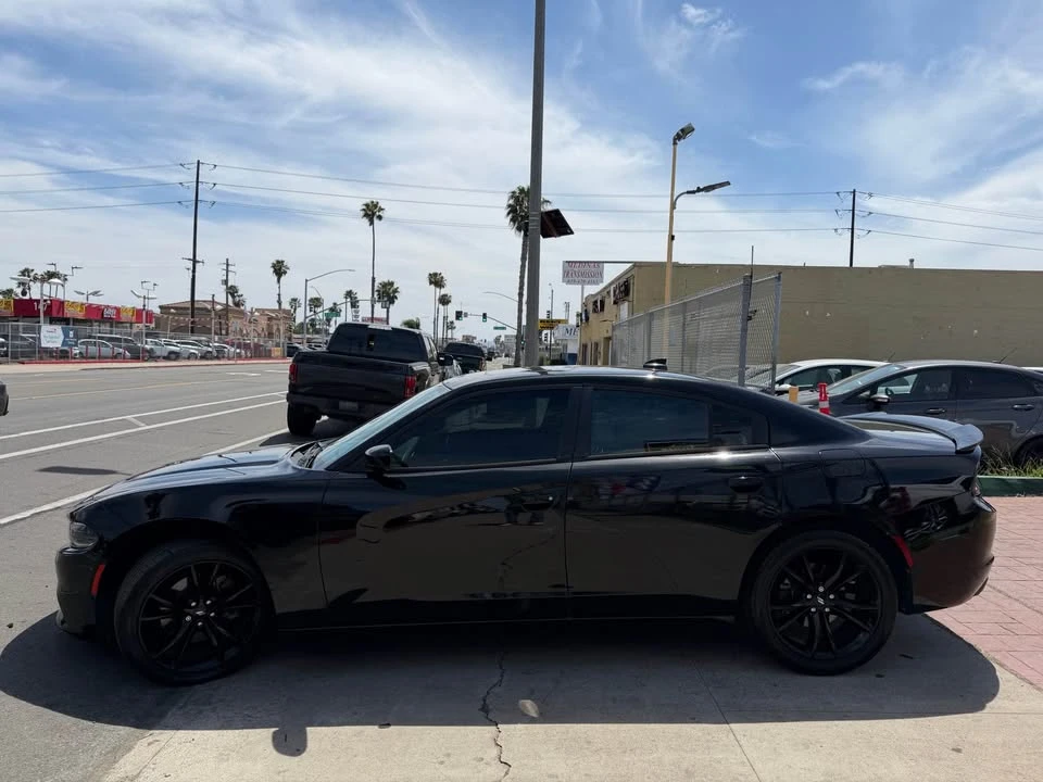 2017 Dodge Charger 7th Gen - Image 4 of 20