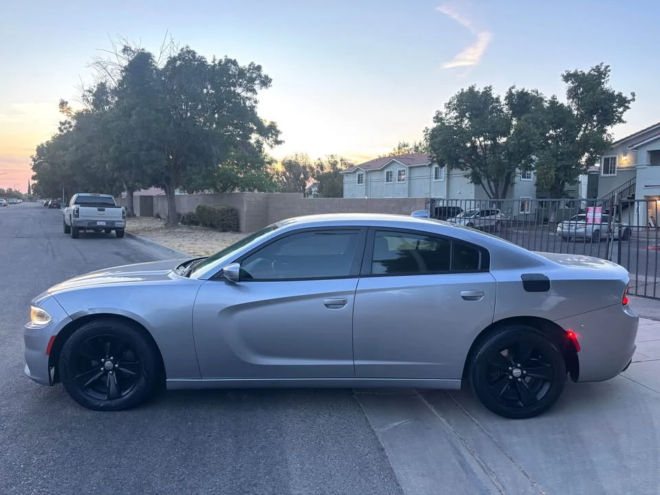 2017 Dodge Charger 7th Gen - Image 6 of 15