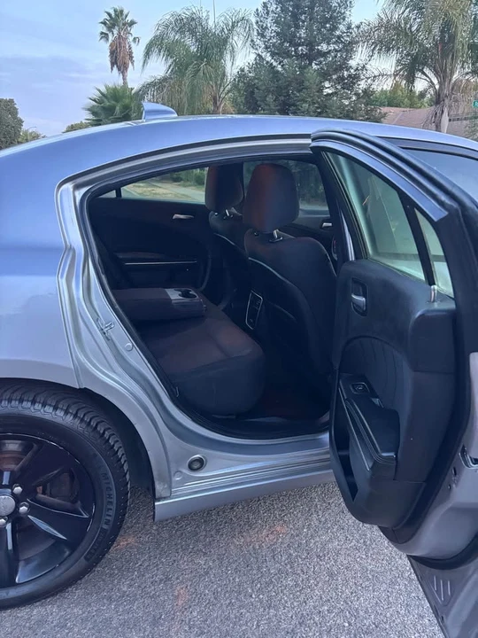 2017 Dodge Charger 7th Gen - Image 13 of 15
