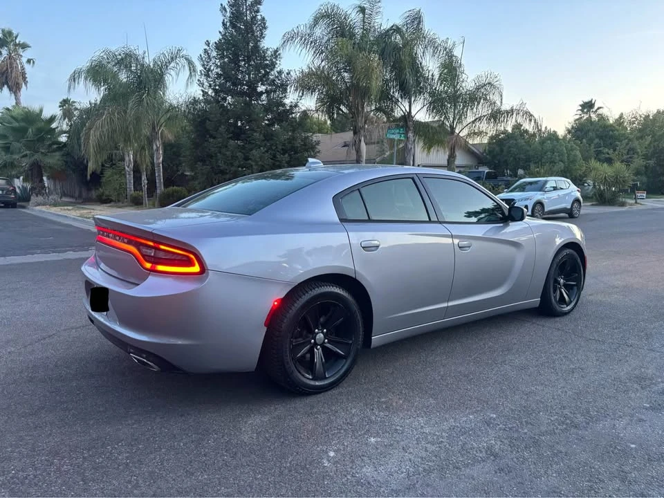 2017 Dodge Charger 7th Gen - Image 5 of 14