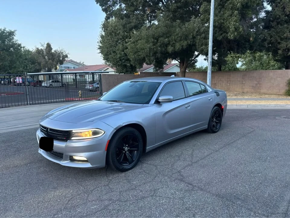 2017 Dodge Charger 7th Gen - Image 2 of 15