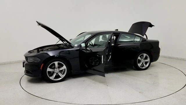 2017 Dodge Charger 7th Gen - Image 10 of 18